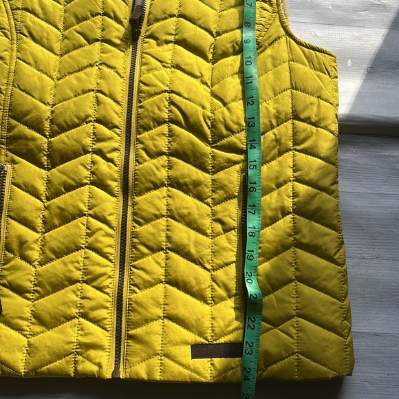 G.H. Bass & Co Vest - Picture 3 of 7